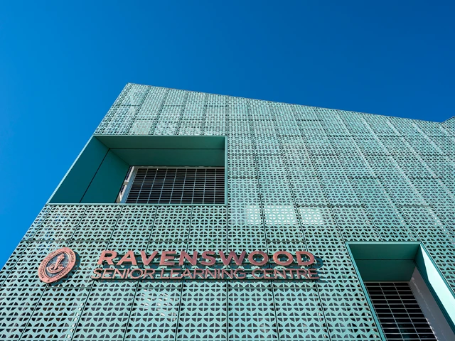 Ravenswood_School_Nordic_Blue4