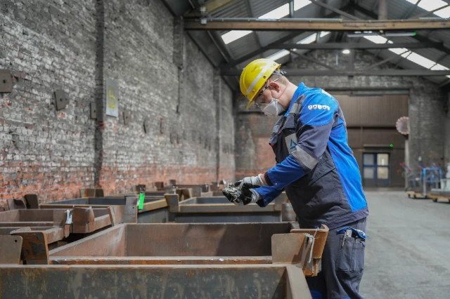 VERHALEN_kevin-de-vet_metaal