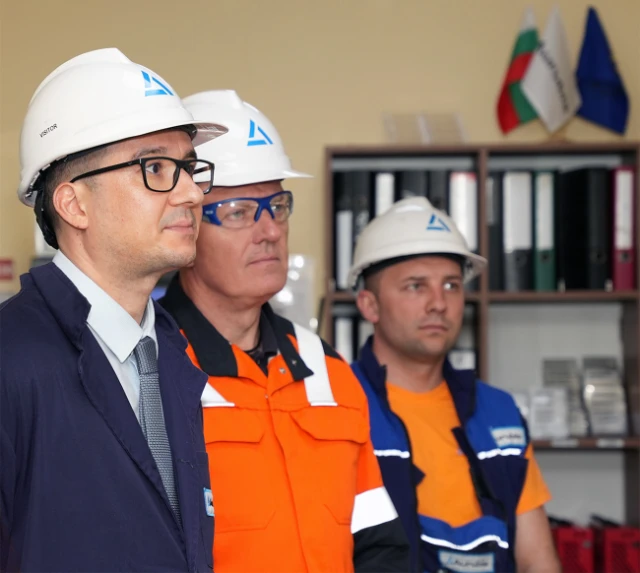 2025-03-24_Econ_Min_4