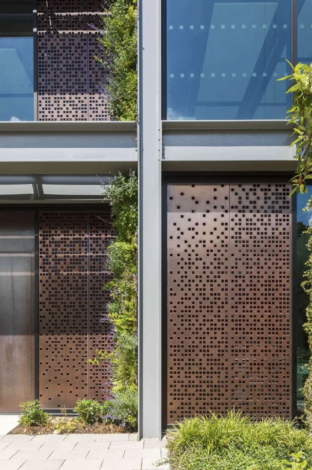 A_Aurubis_Nordic-Copper_Dyson-building-greshams-school4-2