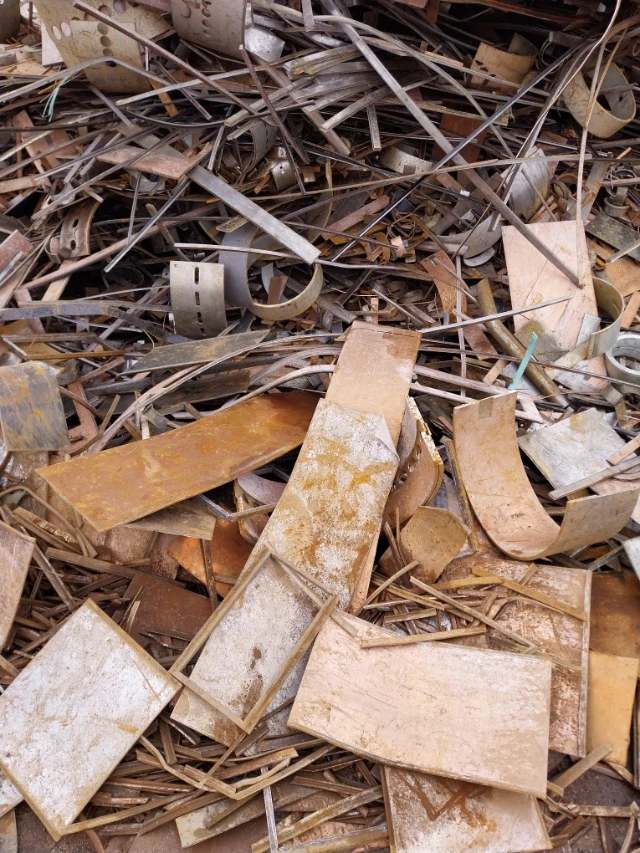 Kupfer-, Eisen- und Bimetallschrott